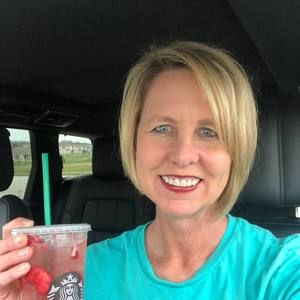 Meet your Posher, Angela